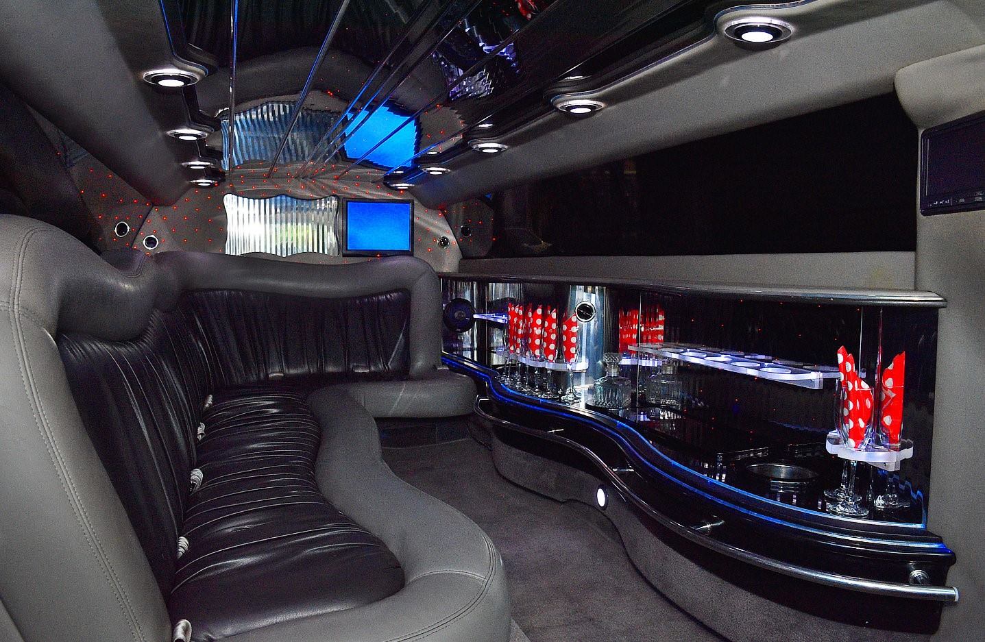 Black Stretch Limo